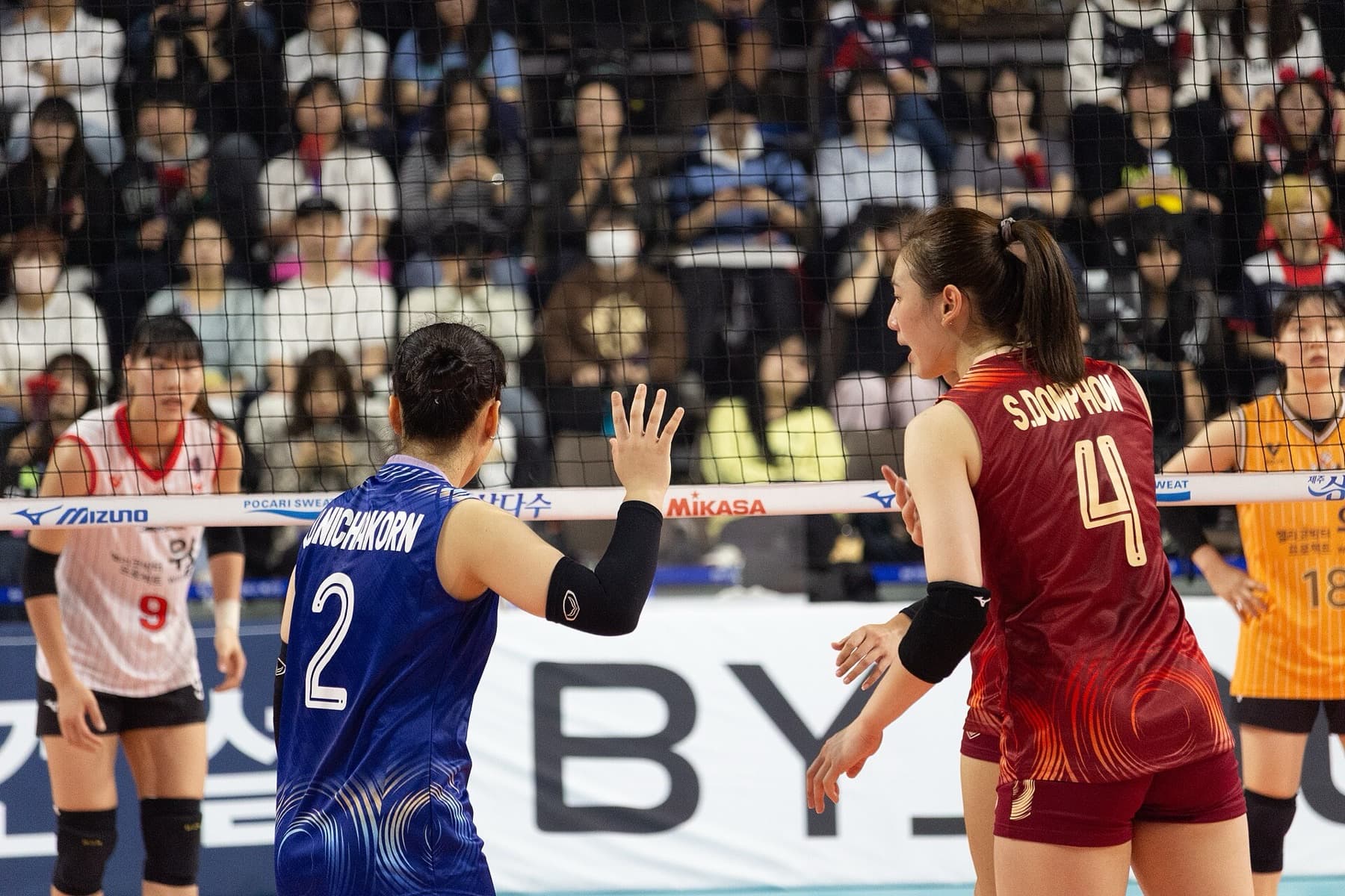 Thailand’s women’s national team at the 2025 Korea–Thailand Pro Volleyball All-Star Super Match. The defending Asian champions open Pool B in Tianjin on Aug. 21 with an Olympic berth on the line.