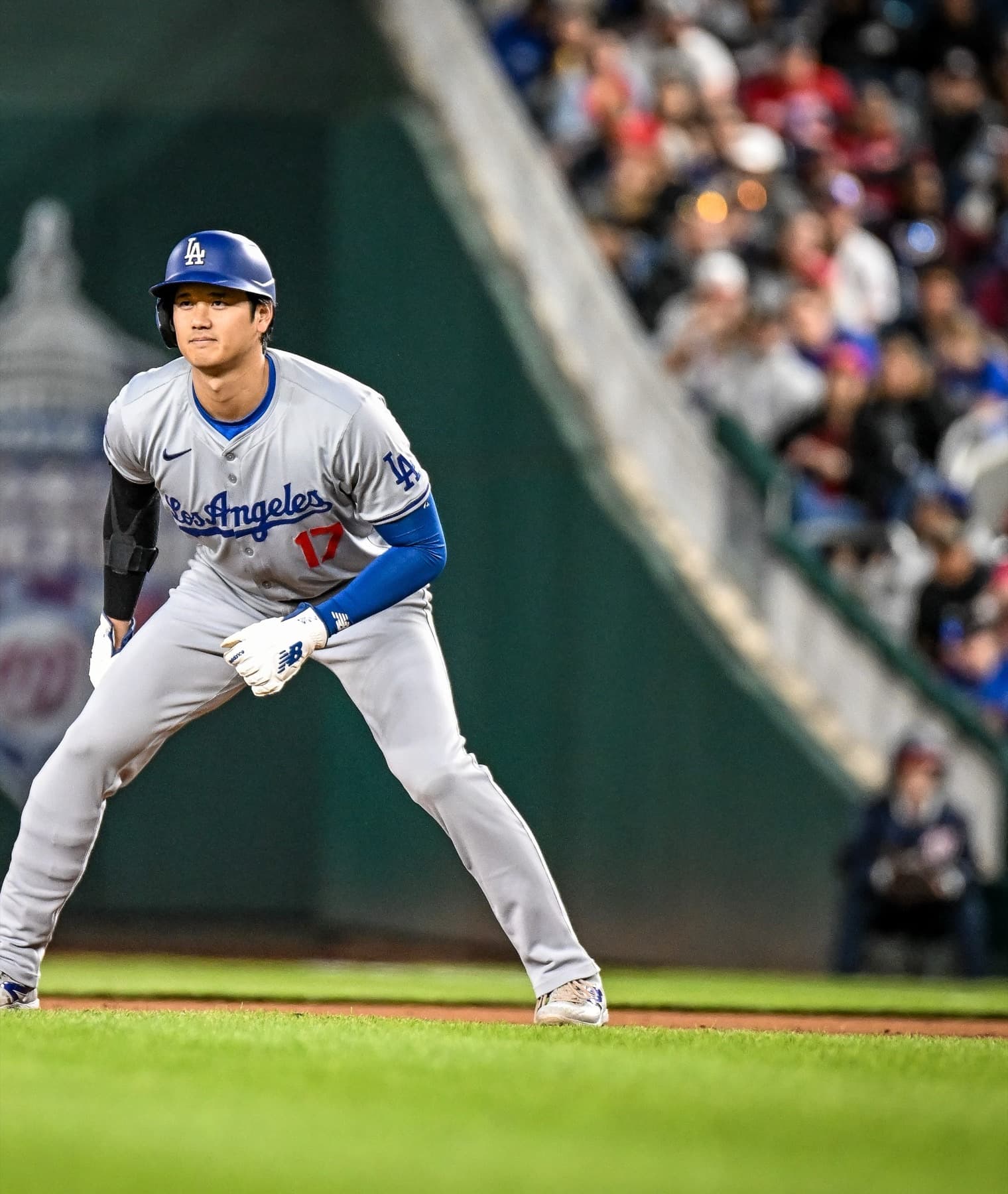 Shohei Ohtani in a Dodgers road uniform at Nationals Park. He became the first Japanese-born major leaguer to reach 300 home runs.