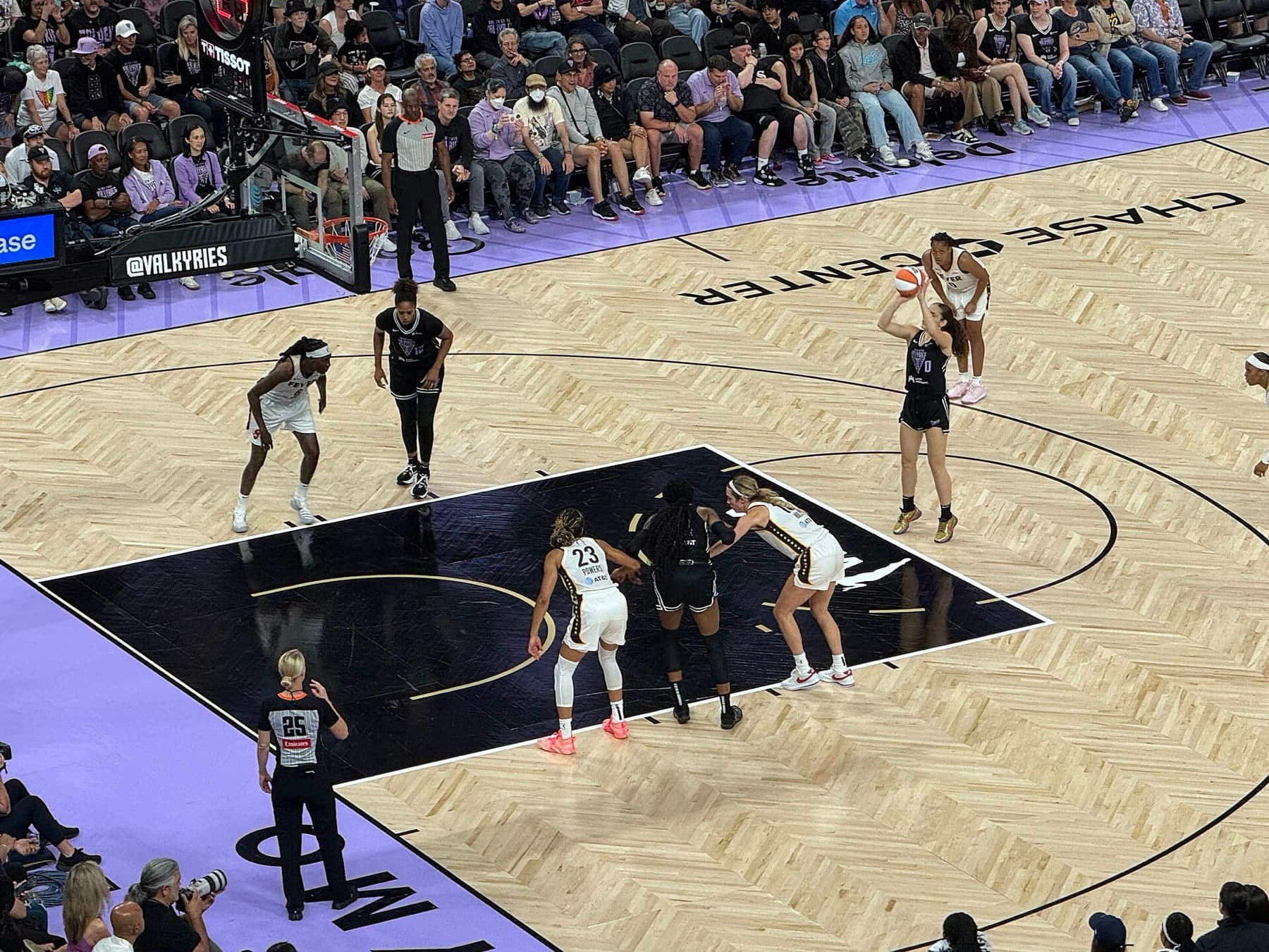 Carla Leite, a French rookie guard for the Valkyries, at the free-throw line against Indiana at Chase Center on Aug. 31, 2025. The violet court border and packed lower bowl are the home look the franchise built in year one.