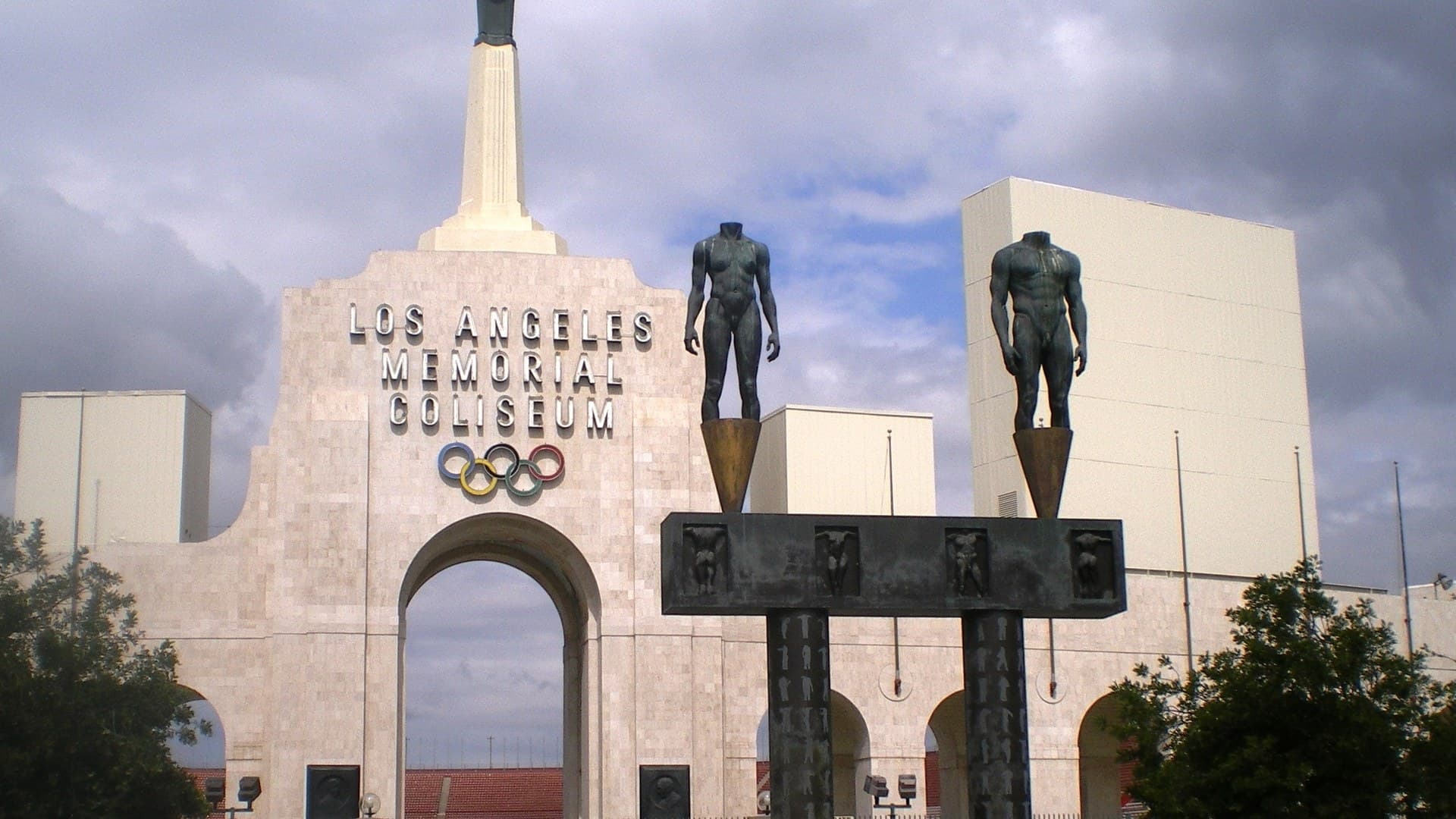 Los Angeles Memorial Coliseum — track and field home for LA28, and a landmark linking 1932, 1984, and 2028.